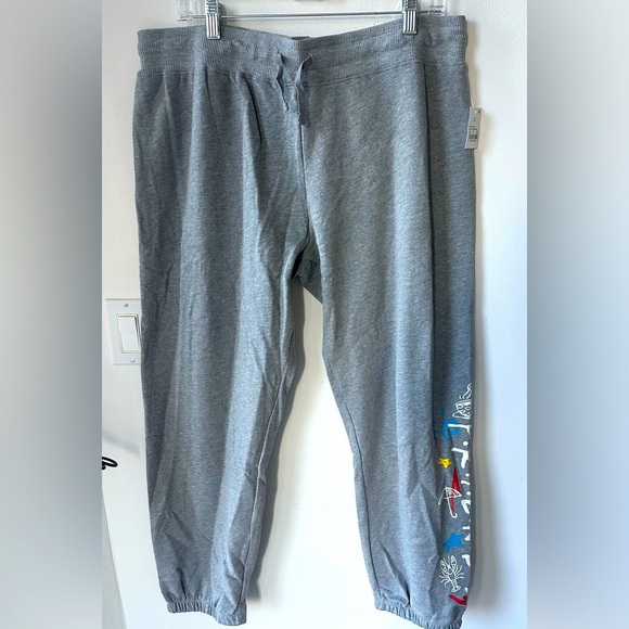 FRIENDS grey sweatpants size XXL - Picture 1 of 6